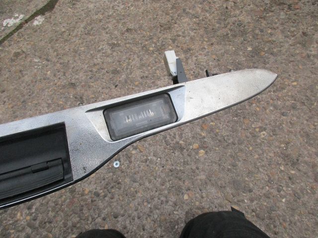 Heckklappen Griffleiste Mit Kennzeichenleuchte - Passend Für Audi A3 A4 A6 Q7 Modelle