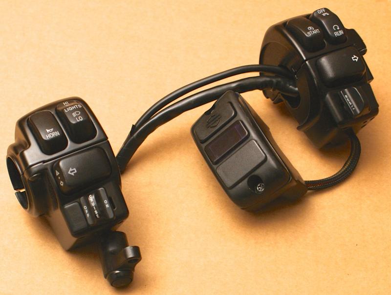 HARLEY ORIGINAL HANDLEBAR SWITCH HANDLEBAR SWITCH AUDIO CRUISE CONTROL