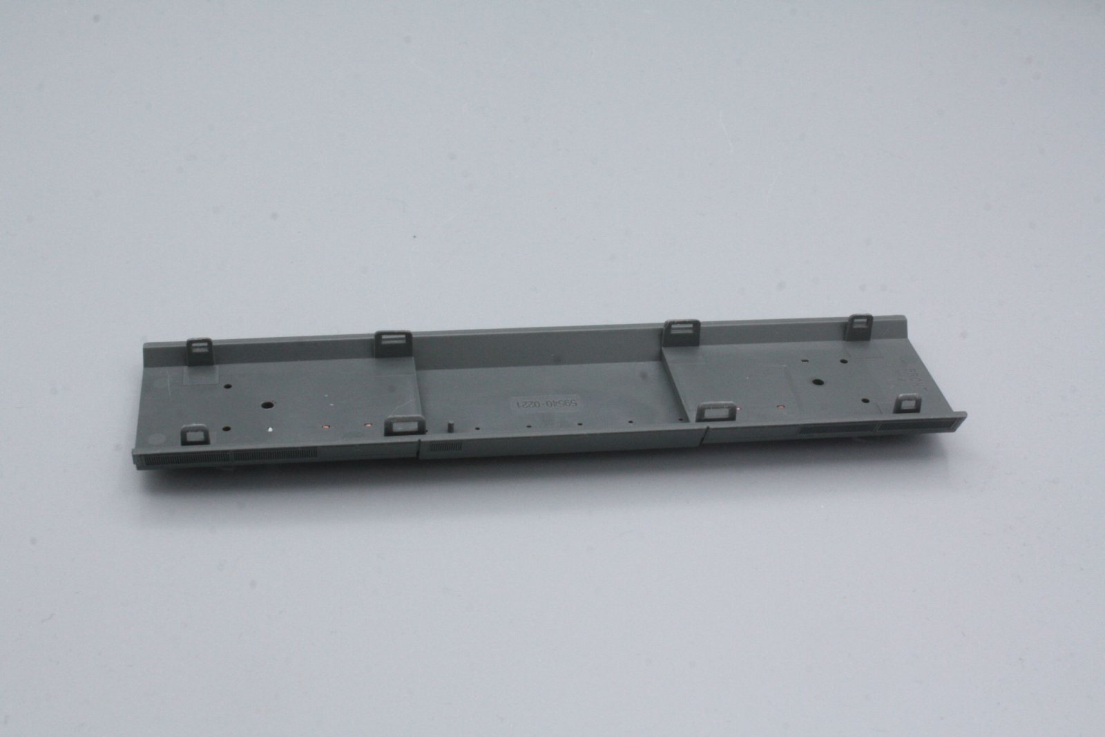 146.2 Rahmen schwarz mit KK-Kulissen Ersatzteil Piko 185.2 Motorhalter