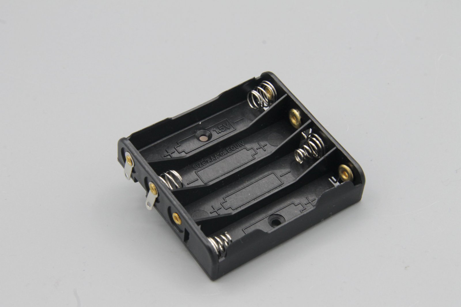 Batteriehalter 4x Micro / AAA Lötfahne (LxBxH) 53x49x13 mm