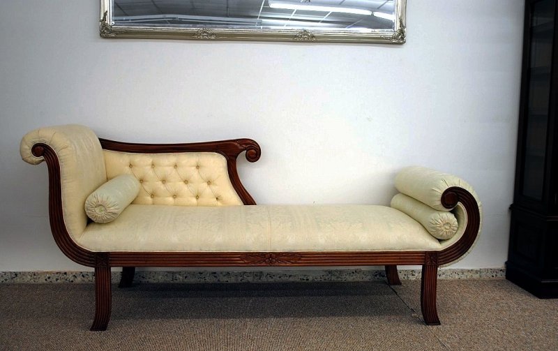 Edle Couch Recamiere Ottomane im Antikdesign Neu aus massiv Mahagoni | eBay