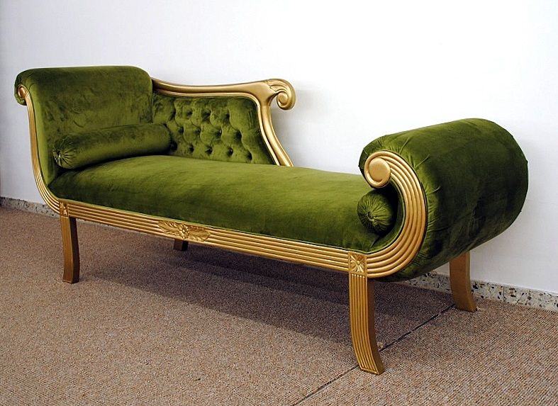 Edle Couch Recamiere Ottomane im Antikdesign Mahagoni Gold / Samt grün