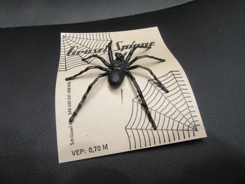 Spinne-SPIDER-Gruselspinne-Halloween-Deko-Halloweenparty-original DDR...1