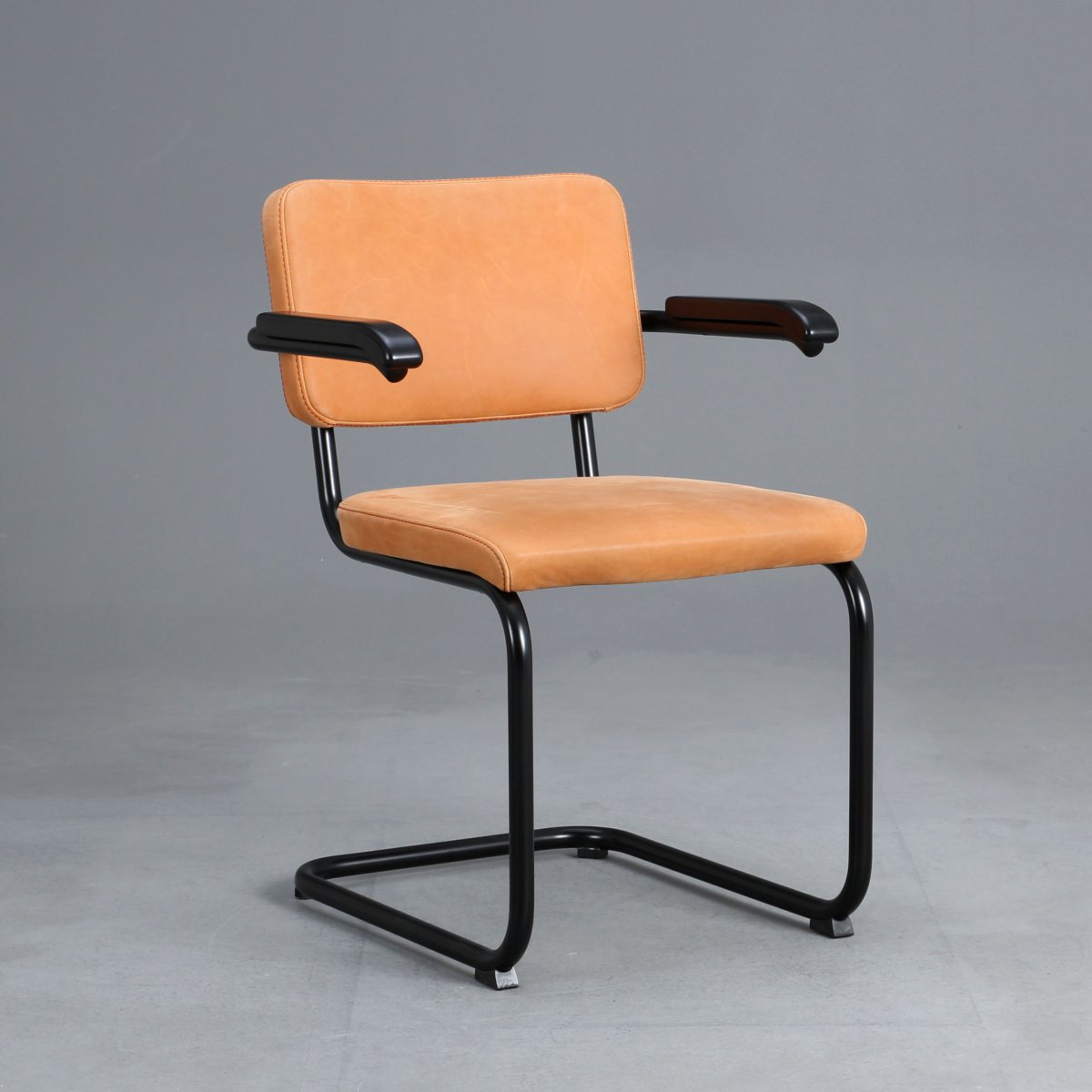 S64 PV Leder Freischwinger in Braun Bauhaus Klassiker Stuhl