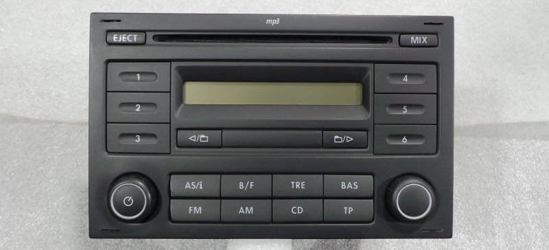 VW Factory CD Car Radio Rcd 200 MP3 + CODE > Sharan Fox