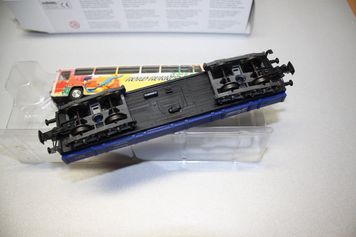 Märklin 48707 4-Achser Niederbordwagen Roadrunner Spur H0 OVP
