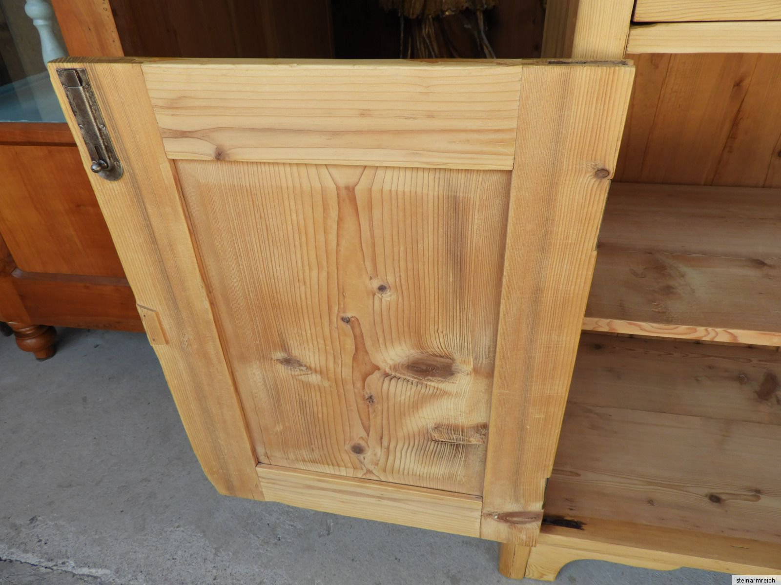 c.1915 JUGENDSTIL KÜCHENSCHRANK KREDENZ Buffet Küchenbuffet Weichholz