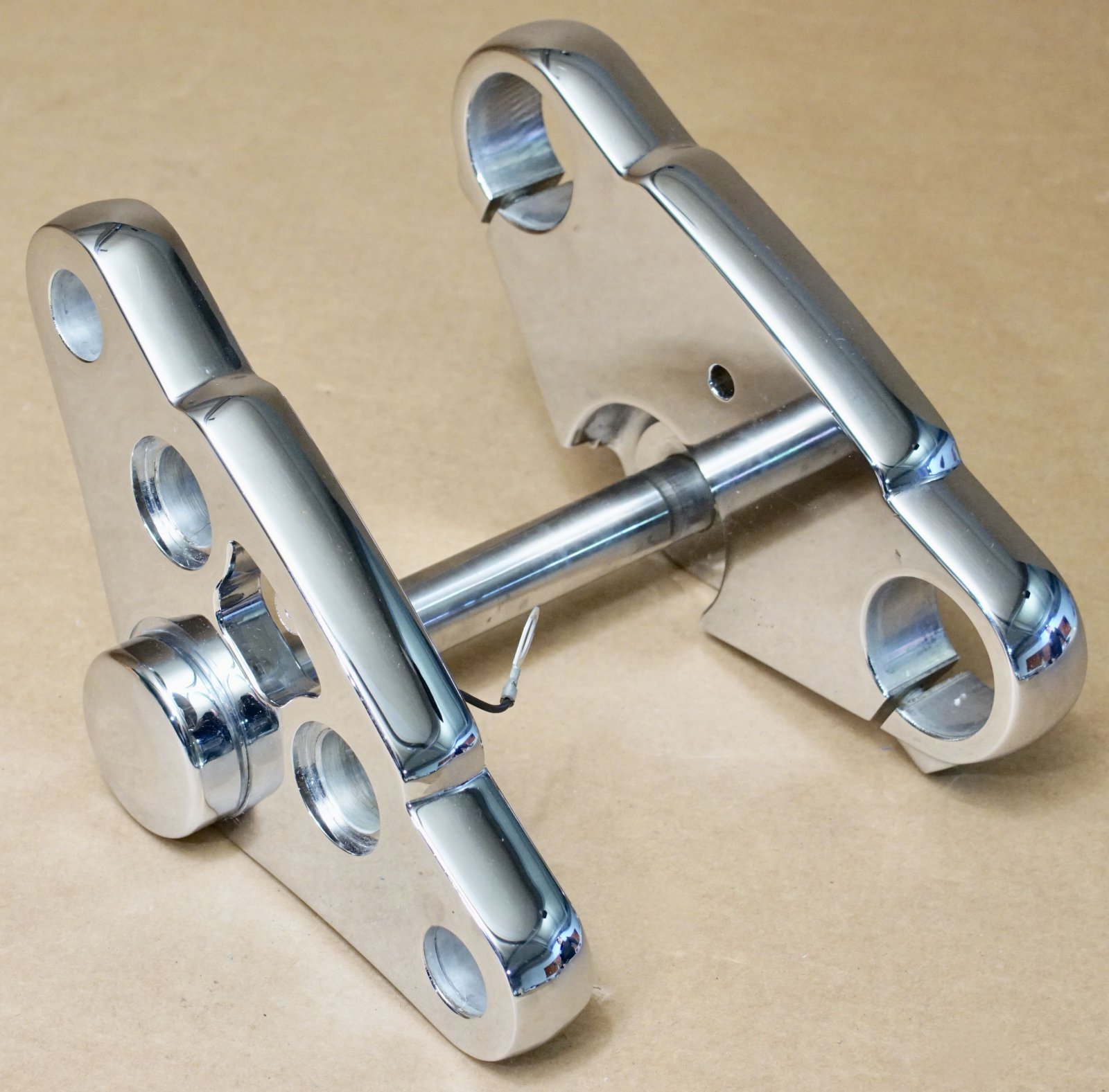 Crosby Anchor Shackle, Carbon Steel, 3000 lb. 1018446 | Zoro