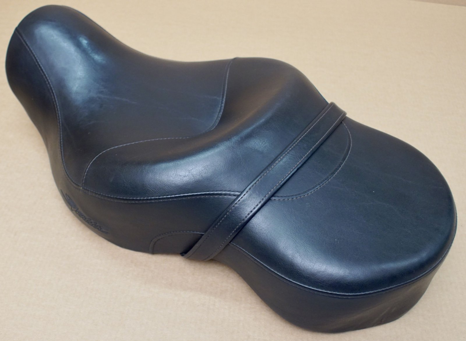 Harley Original " Sundowner " Bench Sportster Seat Seat down 07 eBay