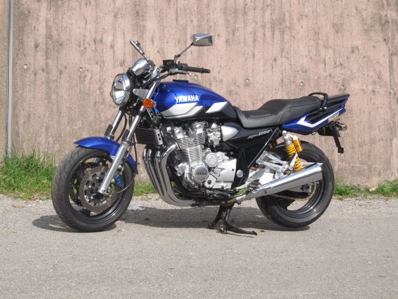 YAMAHA XJR 1300 RP02 99-2001 HECK UNTER VERKLEIDUNG FAIRING RADABDECKUNG