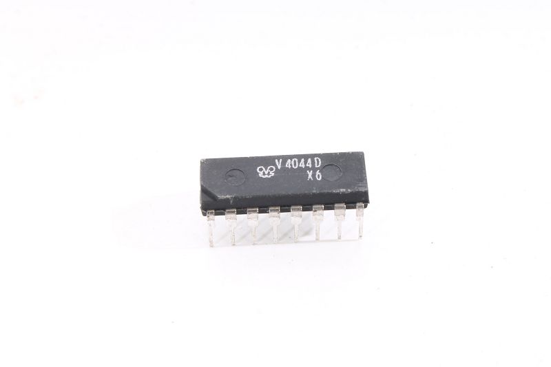 10 Stück DL 003 D W0 integrierter Schaltkreis DDR Produktion