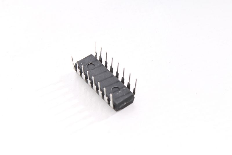 10 Stück DL 003 D W0 integrierter Schaltkreis DDR Produktion