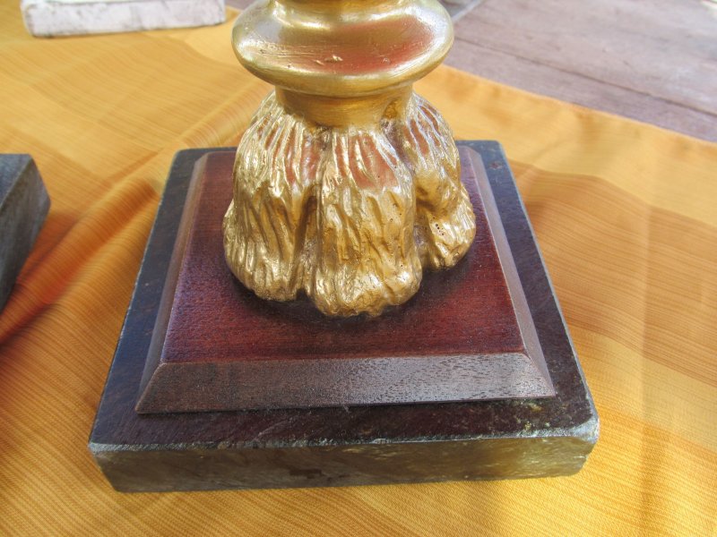 Zwei außergewöhnliche Kerzenständer von 1820 aus Holz vergoldet | eBay