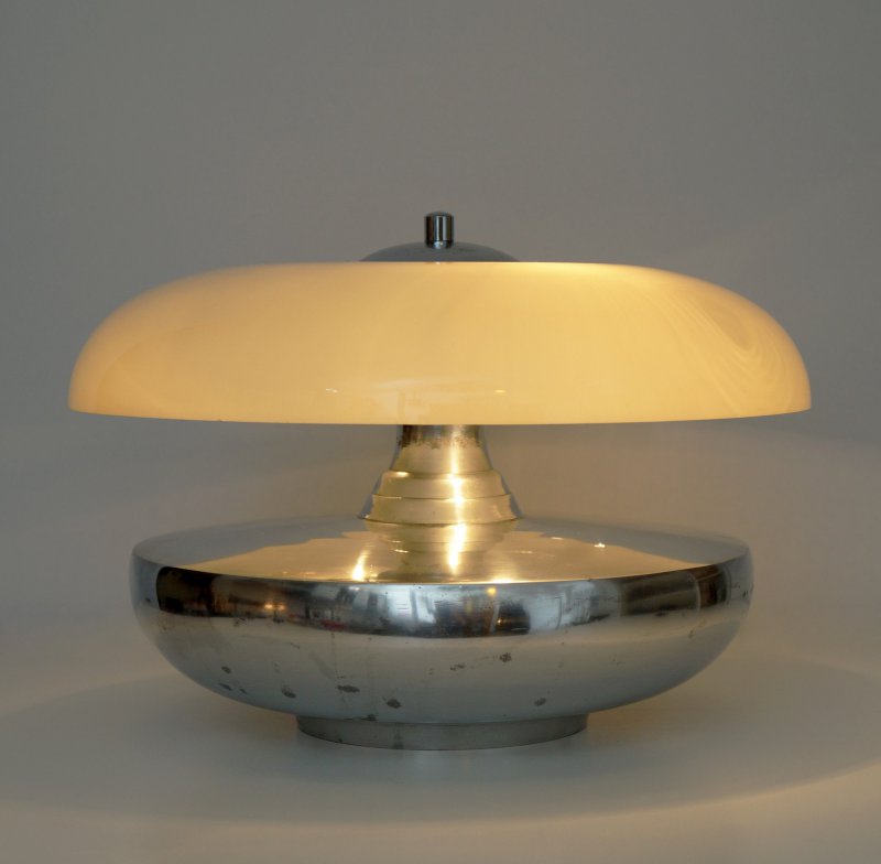 Design Unique Table Lamp Riverdale Bauhaus Art Deco Chrome Riverdale Bauhaus Art Deco Chrome
