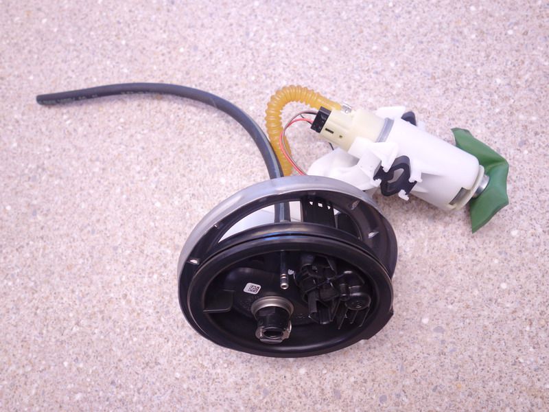 BMW K 1200 R S Einspritzpumpe Benzinpumpe BMW K 1300 R S fuel pump 2012 ...