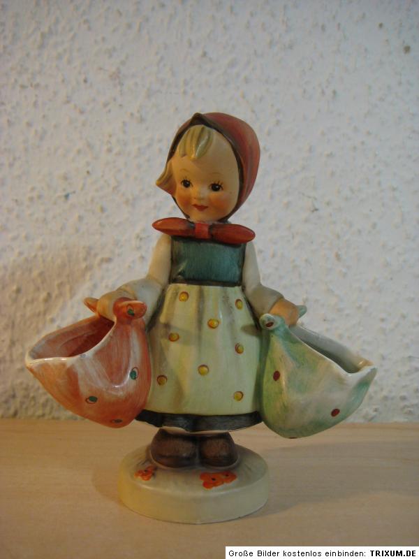 552) Alte Hummel / Goebel Porzellan Figur Markt Christl Nr. 175