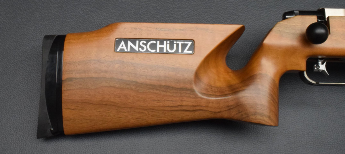 Anshuts Anschütz KK Mod. 2013/500A im BR-50 Nuss Schaft, Kaliber 22lr, Neuware ...