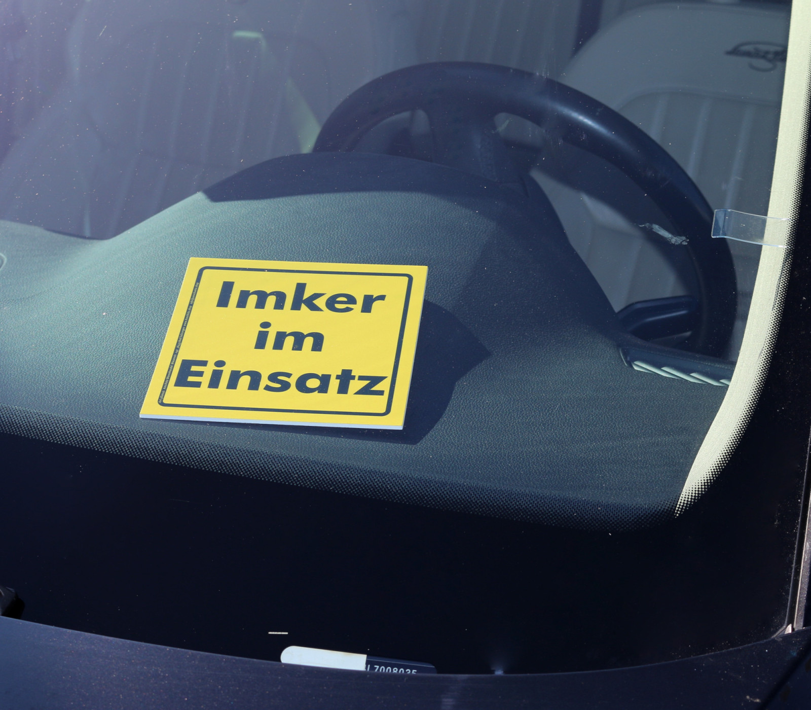 Auto Schild Imker im Einsatz 150x150mm stabil