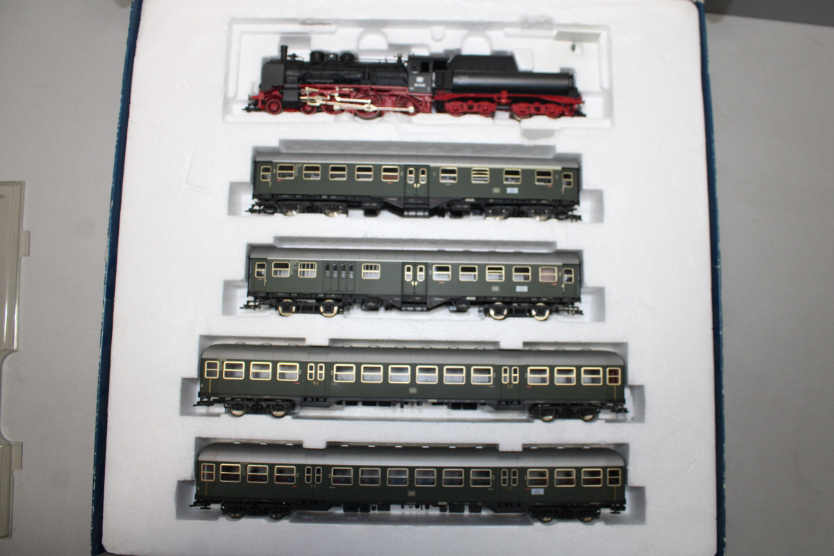 Fleischmann Spur N 742080 Dieseltriebzug BR 642 Desiro der