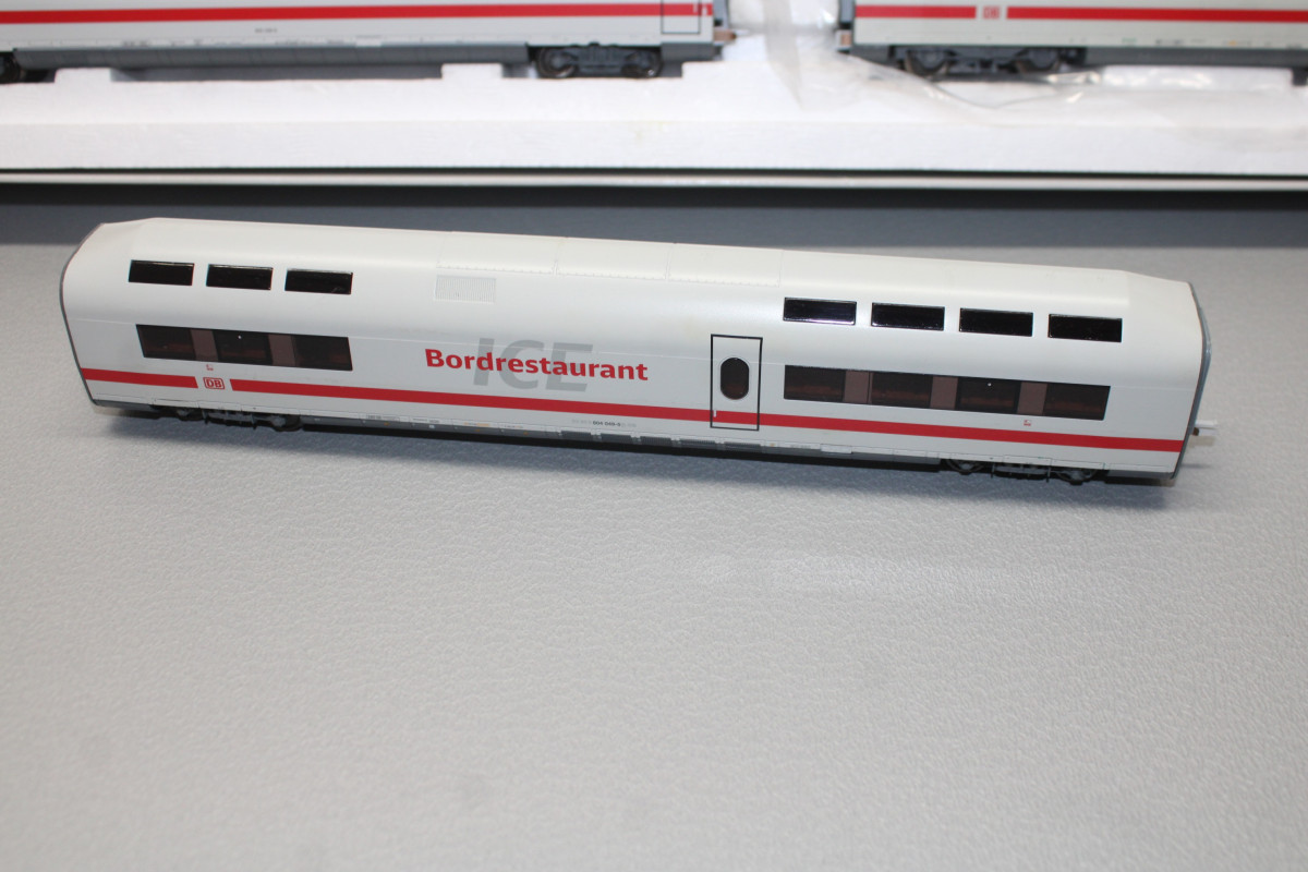 Märklin 37703 Mfx Digital Train Set ICE Series 401 DB AG